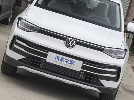 2026 Volkswagen Tharu XR, белый, 1900000 рублей, вид 3