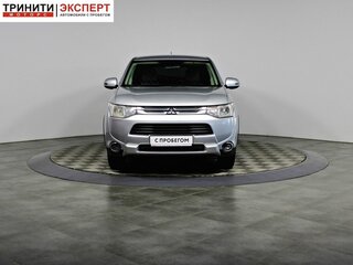 2014 Mitsubishi Outlander III Рестайлинг, серебристый, 1526000 рублей, вид 2