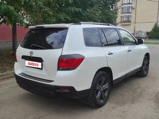 2011 Toyota Highlander II (XU40) Рестайлинг, белый, 1850000 рублей, вид 3