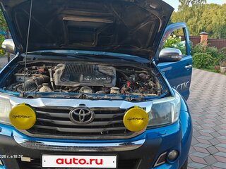 2014 Toyota Hilux VII Рестайлинг, синий, 7000000 рублей, вид 3