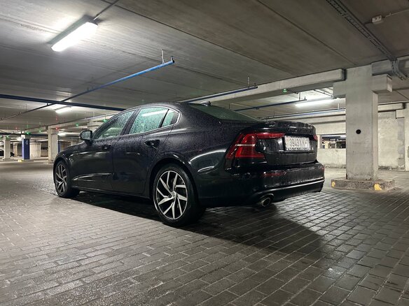 2020 Volvo S60 III, чёрный, 2360000 рублей - вид 6