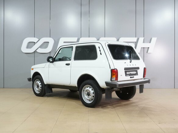 2019 Lada (ВАЗ) 2121 (4x4) I Рестайлинг, белый, 639000 рублей - вид 1