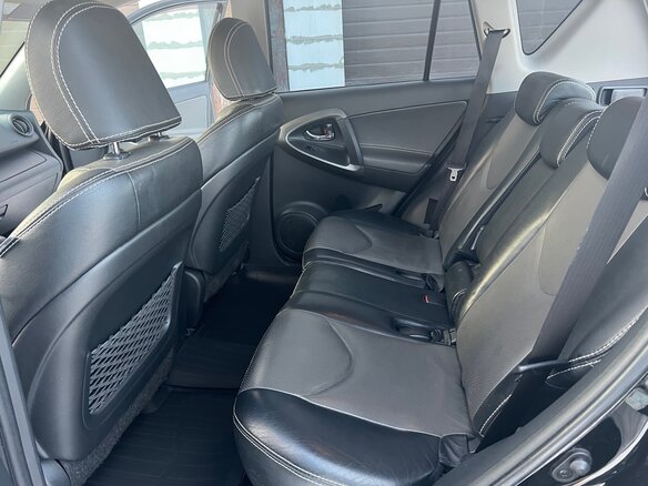 2011 Toyota RAV4 III (XA30) Рестайлинг, чёрный, 1600000 рублей - вид 17