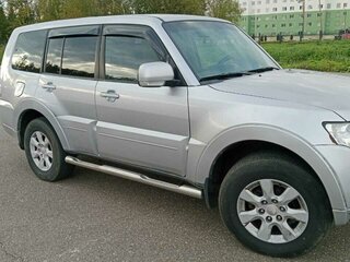 2011 Mitsubishi Pajero IV, серебристый, 1400000 рублей, вид 4
