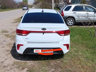 2018 Kia Rio IV, белый, 1300000 рублей, вид 1