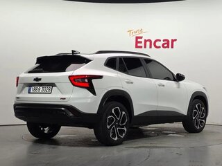 2023 Chevrolet Trax II, белый, 1850000 рублей, вид 2