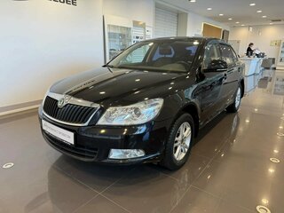 2013 Skoda Octavia II (A5) Рестайлинг, чёрный, 949000 рублей, вид 1
