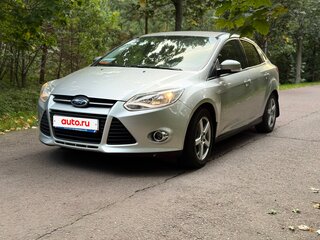 2011 Ford Focus III, серебристый, 690000 рублей, вид 3