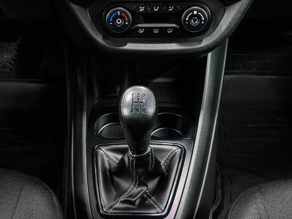 2019 Lada (ВАЗ) Vesta I, белый - вид 21