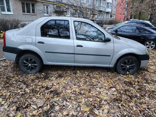 2009 Renault Logan I, серый, 305000 рублей, вид 2