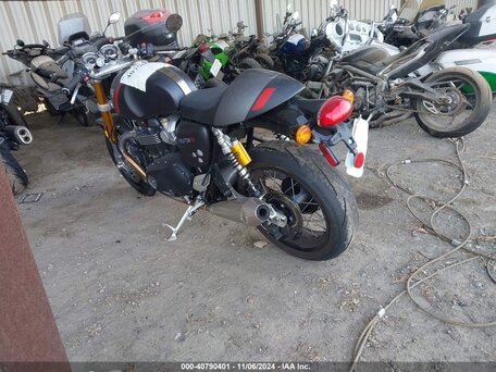 2022 Triumph Thruxton, серый, 2800000 рублей, вид 2