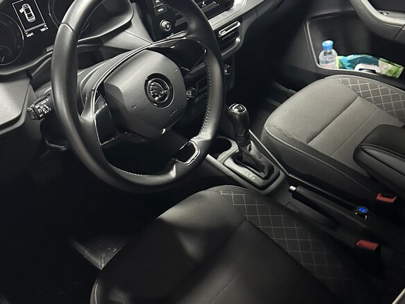 2021 Skoda Rapid II, серый, 1750000 рублей - вид 5