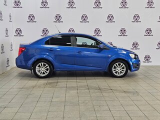 2013 Chevrolet Aveo II, синий, 407000 рублей, вид 4