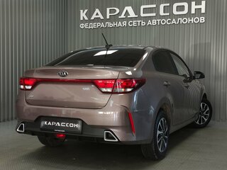2020 Kia Rio IV Рестайлинг, коричневый, 1699000 рублей, вид 2