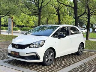 2023 Honda Fit Crosstar IV Рестайлинг, белый, 1125000 рублей, вид 1