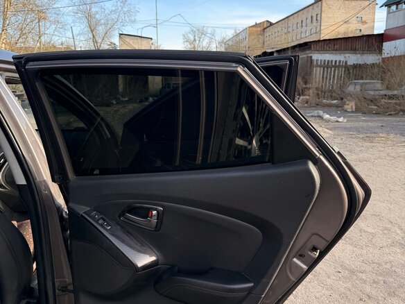 2014 Hyundai ix35 I Рестайлинг, коричневый, 1350000 рублей - вид 13