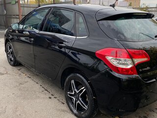 2011 Citroen C4 II, чёрный, 620000 рублей, вид 4
