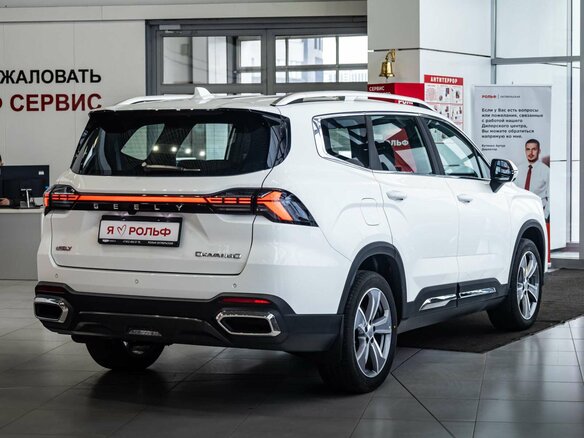 2025 Geely Okavango I Рестайлинг, белый, 3908990 рублей - вид 4