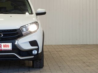 2019 Lada (ВАЗ) XRAY Cross I, белый, 950000 рублей, вид 5