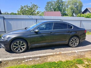 2021 Volkswagen Passat B8 Рестайлинг, чёрный, 2330000 рублей, вид 4