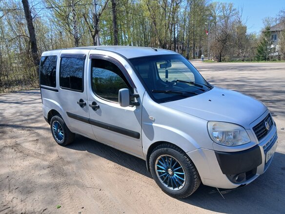 2013 Fiat Doblo I Рестайлинг, серый, 520000 рублей - вид 2