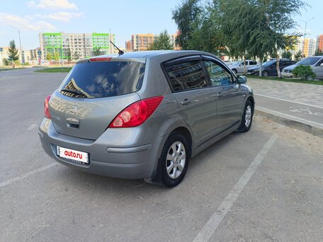 2011 Nissan Tiida I Рестайлинг, серый, 675000 рублей, вид 3