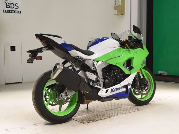 2024 Kawasaki ZX-6 Ninja, зелёный, 1250000 рублей - вид 4