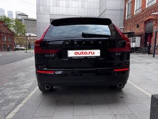 2018 Volvo XC60 II, чёрный, 3000000 рублей, вид 3