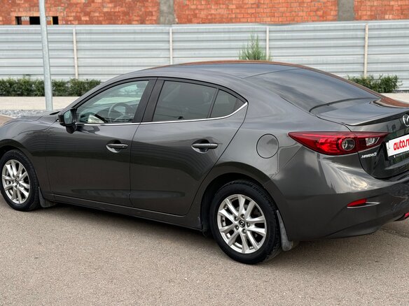 2018 Mazda 3 III (BM) Рестайлинг, серый - вид 4