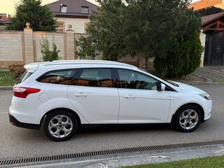 2014 Ford Focus III, белый, 900000 рублей, вид 4