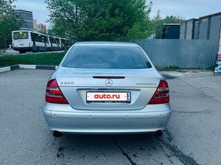 2006 Mercedes-Benz E-Класс 200 III (W211, S211), серебристый, 750000 рублей, вид 4