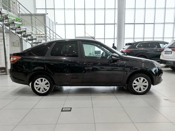 2023 Lada (ВАЗ) Granta I Рестайлинг, чёрный - вид 4