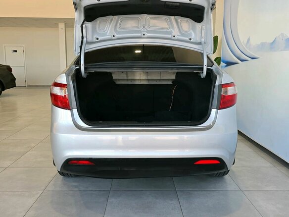 2012 Kia Rio III, серебристый, 949000 рублей - вид 6