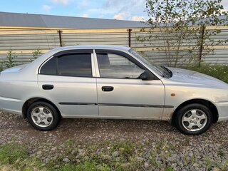 2011 Hyundai Accent ТагАЗ II, серебристый, 450000 рублей, вид 3