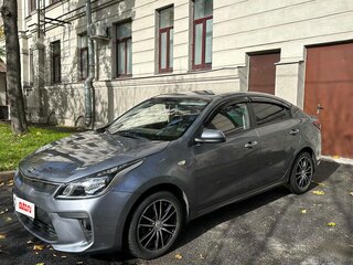 2019 Kia Rio IV, серый, 950000 рублей, вид 2