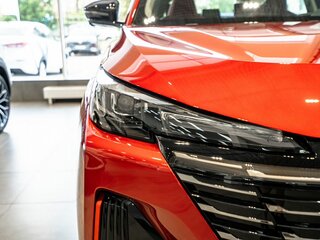 2026 Changan UNI-S I, красный, 3229900 рублей, вид 5