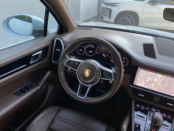 2020 Porsche Cayenne III, белый, 7450000 рублей - вид 16