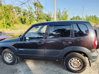 2009 Chevrolet Niva I Рестайлинг, коричневый, 200000 рублей, вид 5