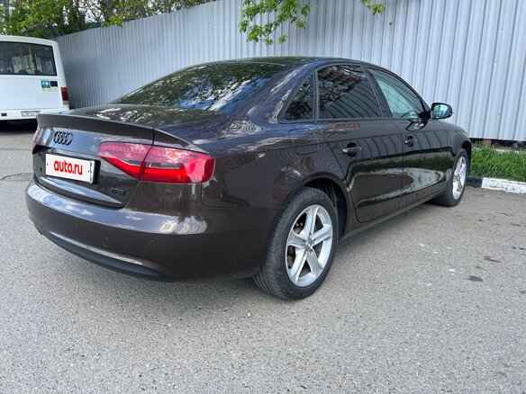 2014 Audi A4 IV (B8) Рестайлинг, коричневый, 1590000 рублей - вид 4