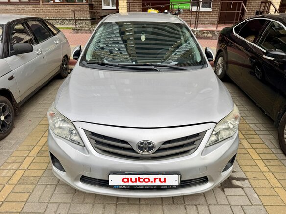 2011 Toyota Corolla X (E140, E150) Рестайлинг, серебристый - вид 16