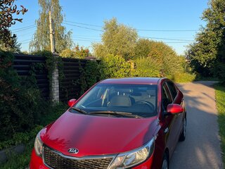 2017 Kia Rio III Рестайлинг, красный, 800000 рублей, вид 2