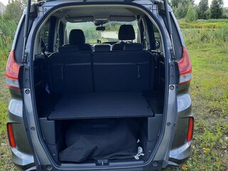 2019 Honda Freed+ II, серый, 1780000 рублей, вид 4