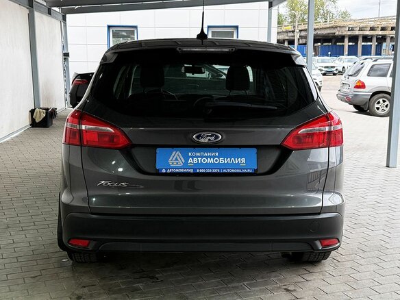 2017 Ford Focus III Рестайлинг, серый, 1099000 рублей - вид 3
