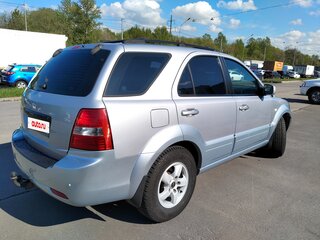 2007 Kia Sorento I Рестайлинг, серебристый, 1350000 рублей, вид 3