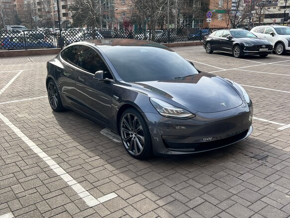 2019 Tesla Model 3 Long Range I, серый, 3250000 рублей - вид 6