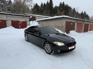 2013 BMW 5 серии 520i VI (F10/F11/F07) Рестайлинг, чёрный, 1650000 рублей, вид 4