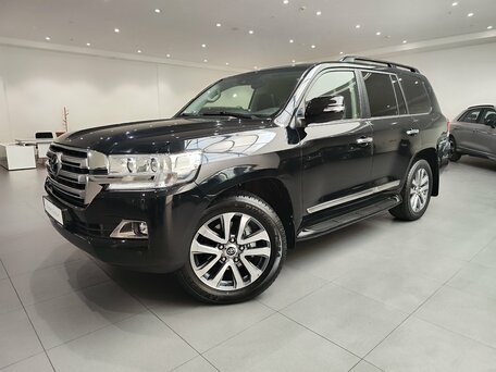 Toyota Land Cruiser 200 Series Рестайлинг 2