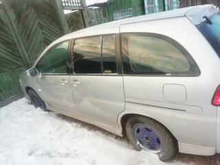 2001 Nissan Liberty, серый, 280000 рублей, вид 2