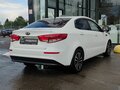 2015 Kia Rio III Рестайлинг, белый - вид 4