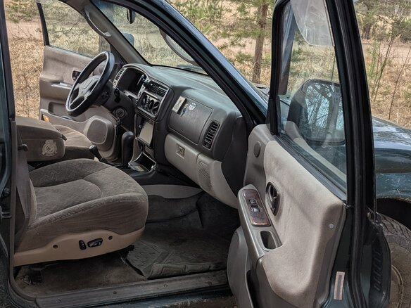 2001 Mitsubishi Montero Sport I, зелёный, 350000 рублей - вид 10